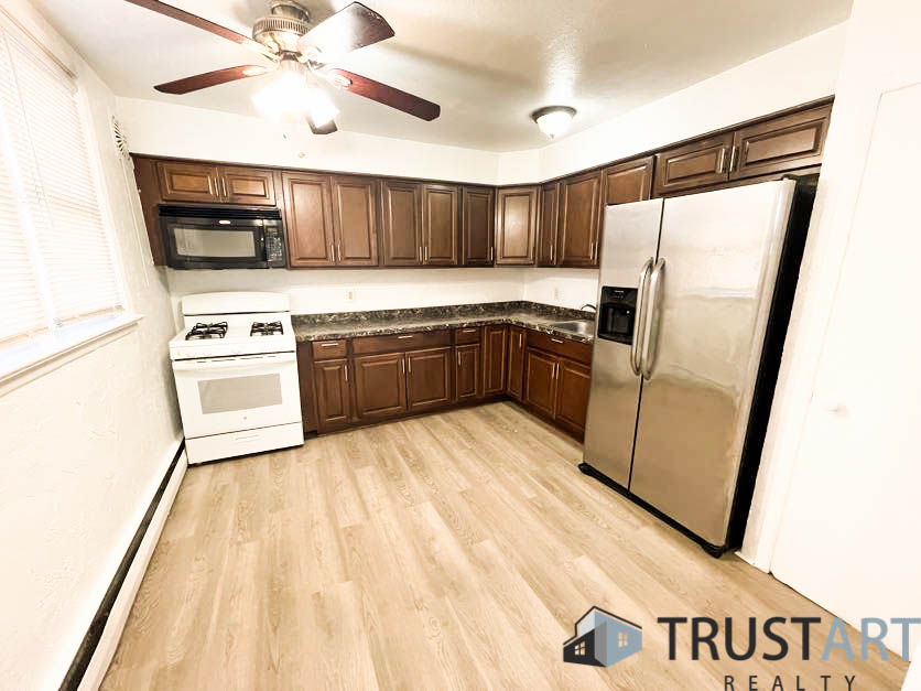 1205 Princeton Avenue - D